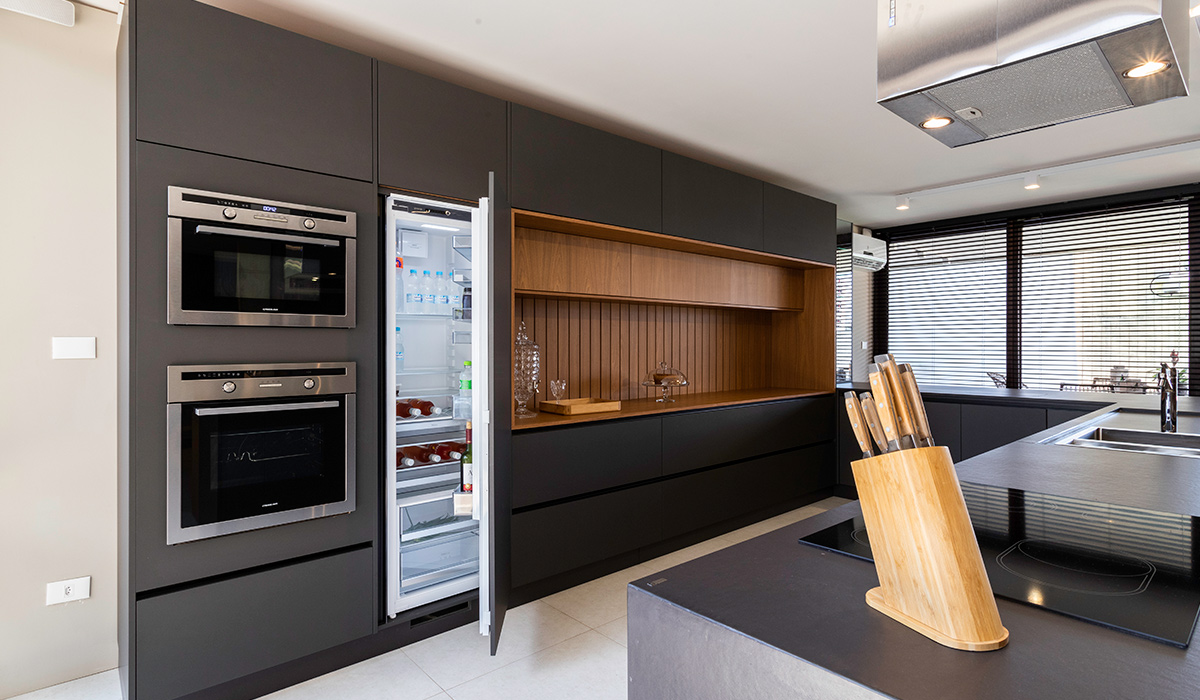 Free HTML5 Website Template by FreeHTML5.co